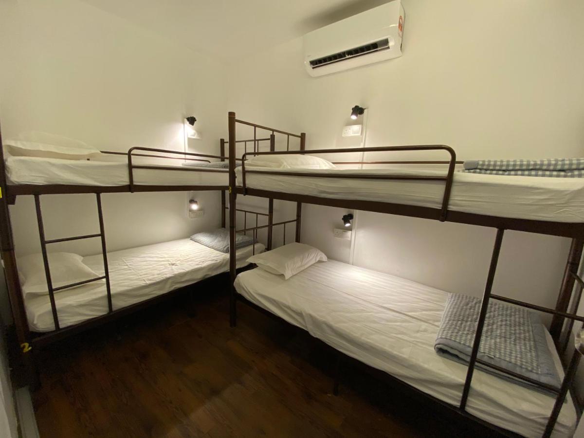 Sydney Backpackers Jonker Street Melaka Hostel Exterior photo